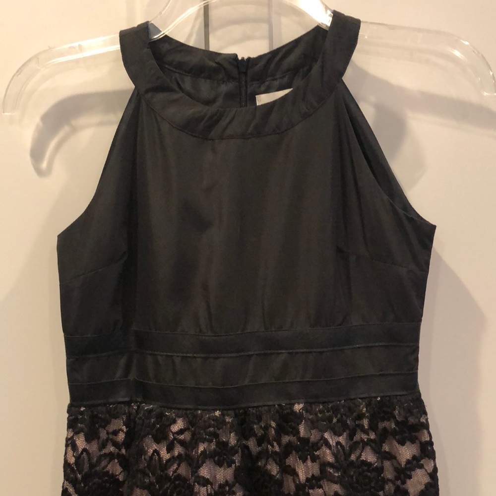 Party dress - Picture 3 of 4